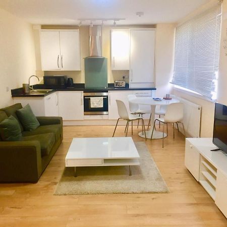 斯劳Westminster House公寓 外观 照片