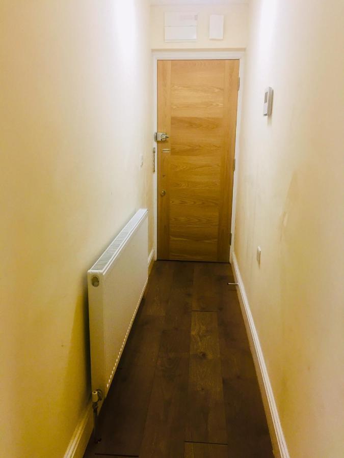 斯劳Westminster House公寓 外观 照片