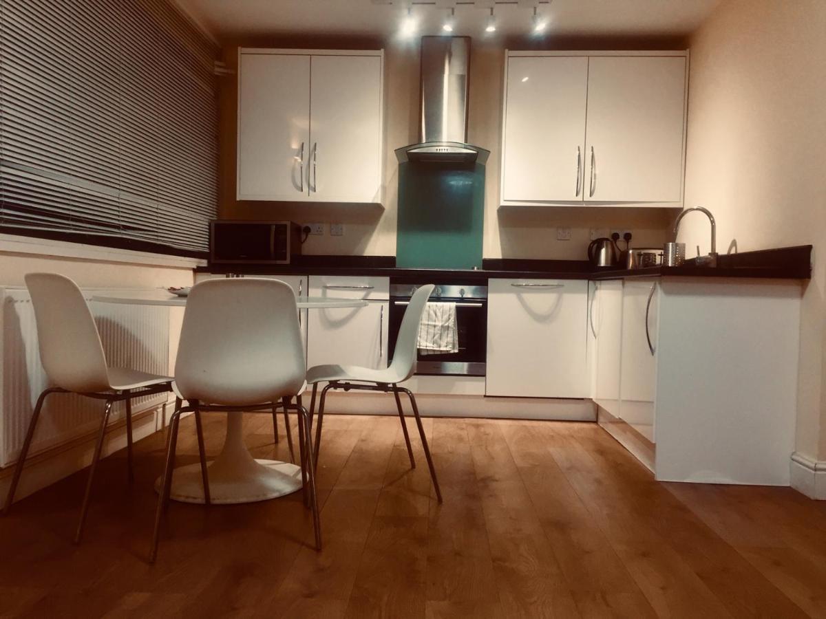 斯劳Westminster House公寓 外观 照片